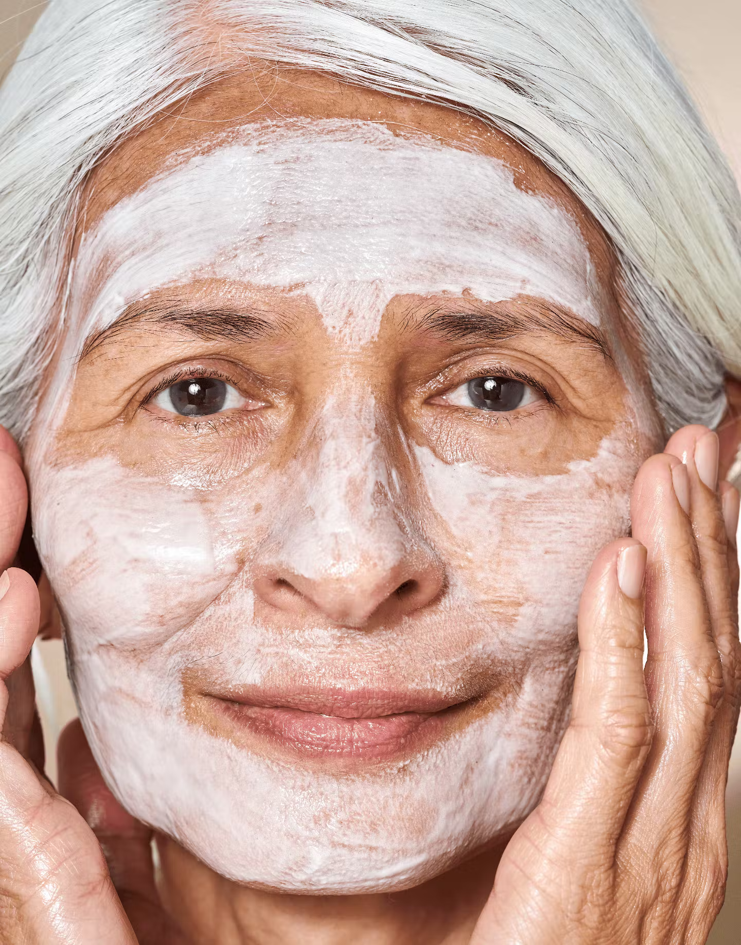 White Algae Mask
